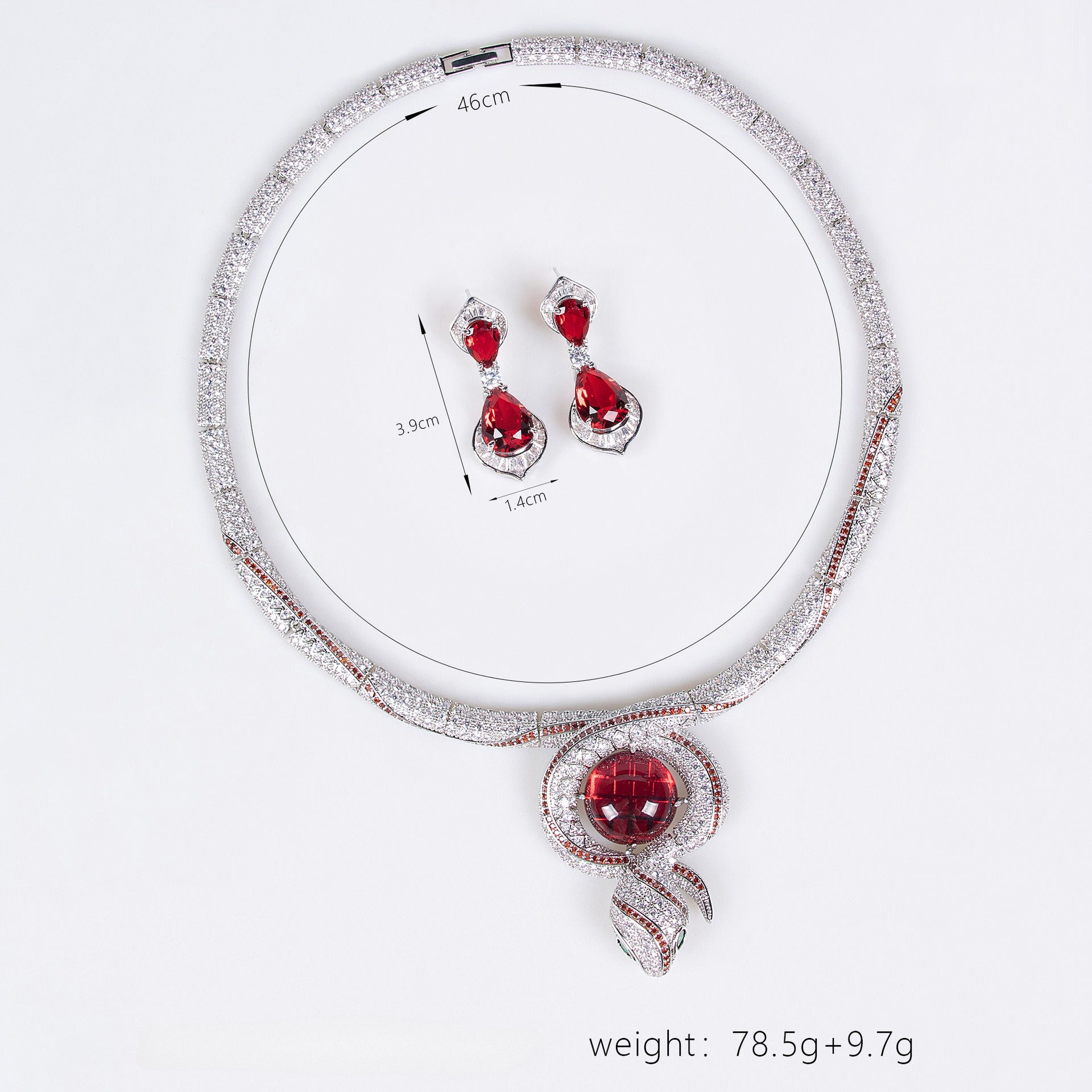 High temperament jewelry snake diamond necklace retro atmosphere light luxury style collarbone chain new women