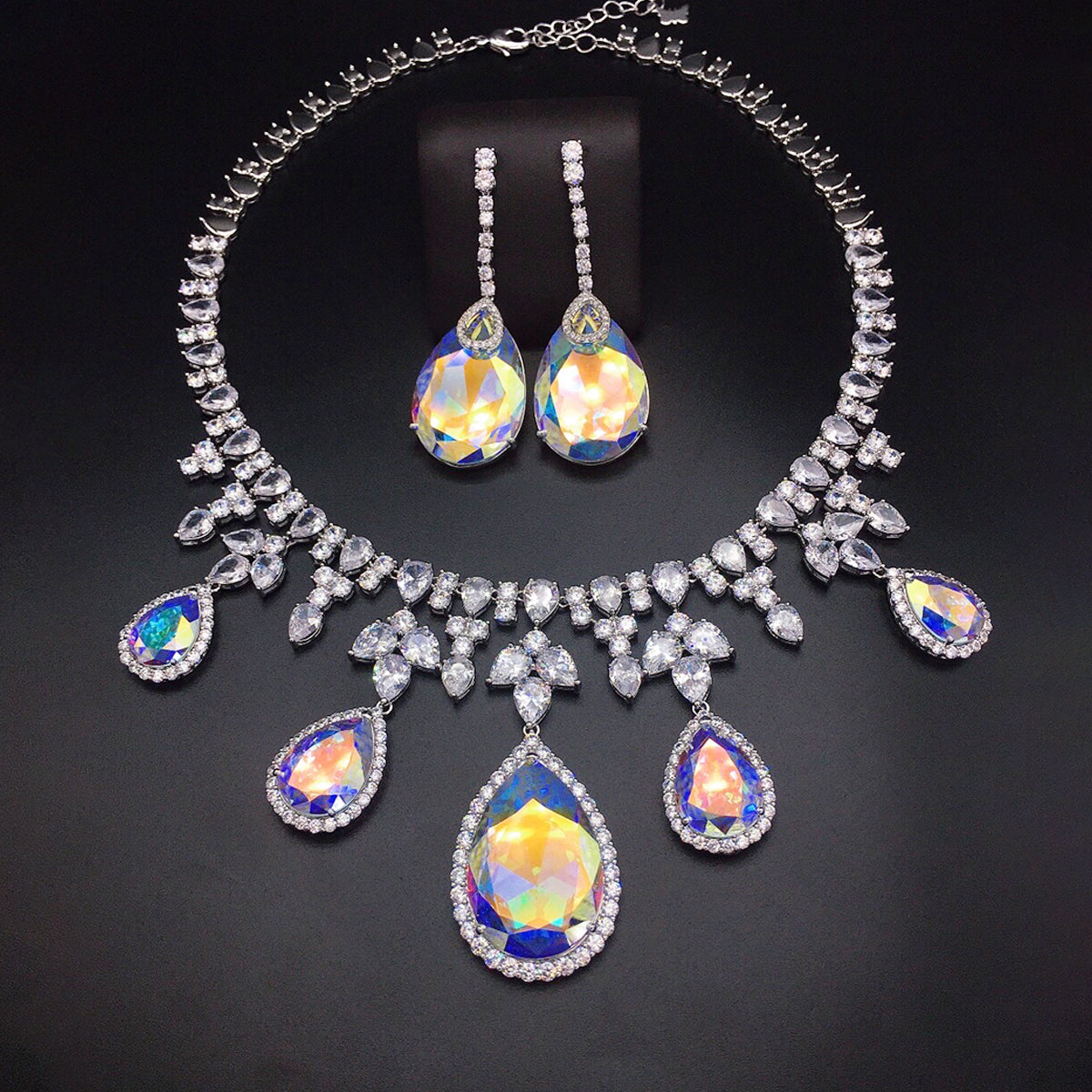Parure de Bijoux de Gala Goutte de Cristal Saphir Bleu Luxe