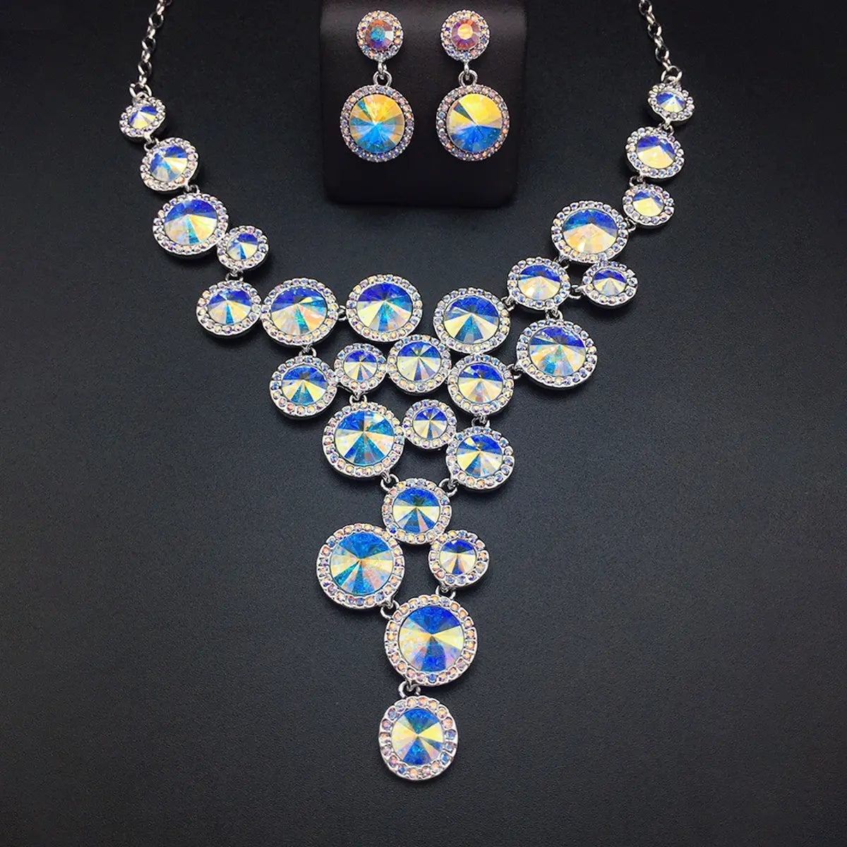Ensemble collier et boucles d'oreilles pendantes en cristal rond multicolore de luxe