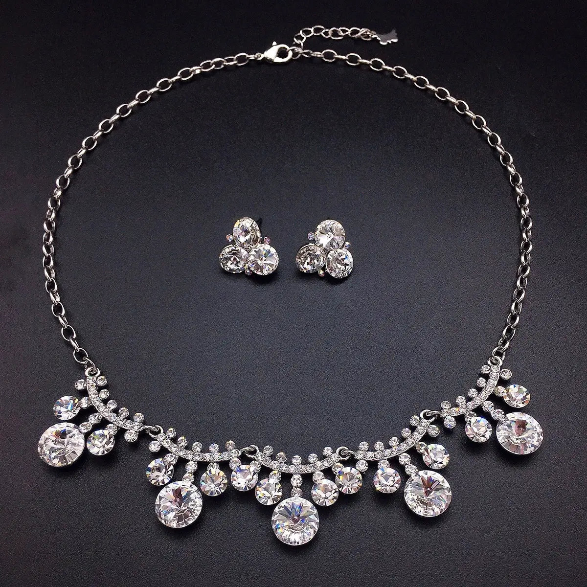 Collier de luxe en cristal bleu aigue-marine en forme de goutte – Bijoux de soirée élégants