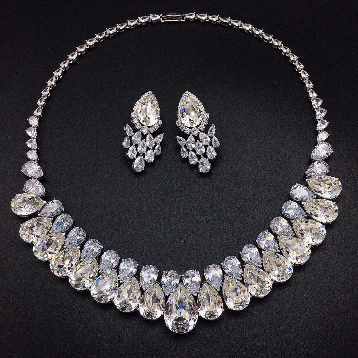 Luxury Sapphire Blue Teardrop Crystal Jewelry Set – Statement Necklace & Earrings