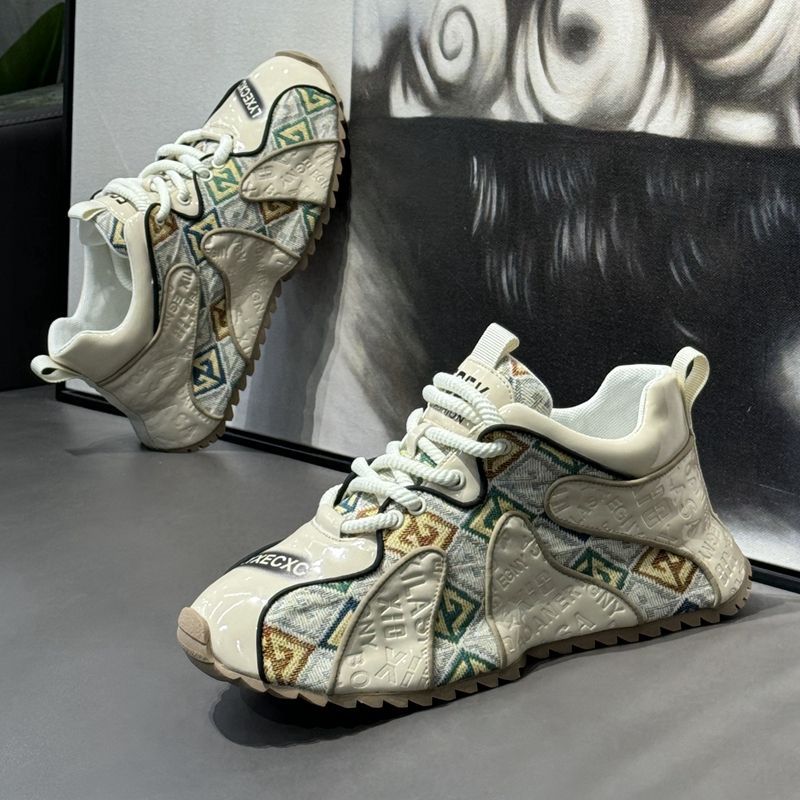 Fashion low-top lace-up wear-resistant casual shoes Running shoes and sports shoes for men sneakers