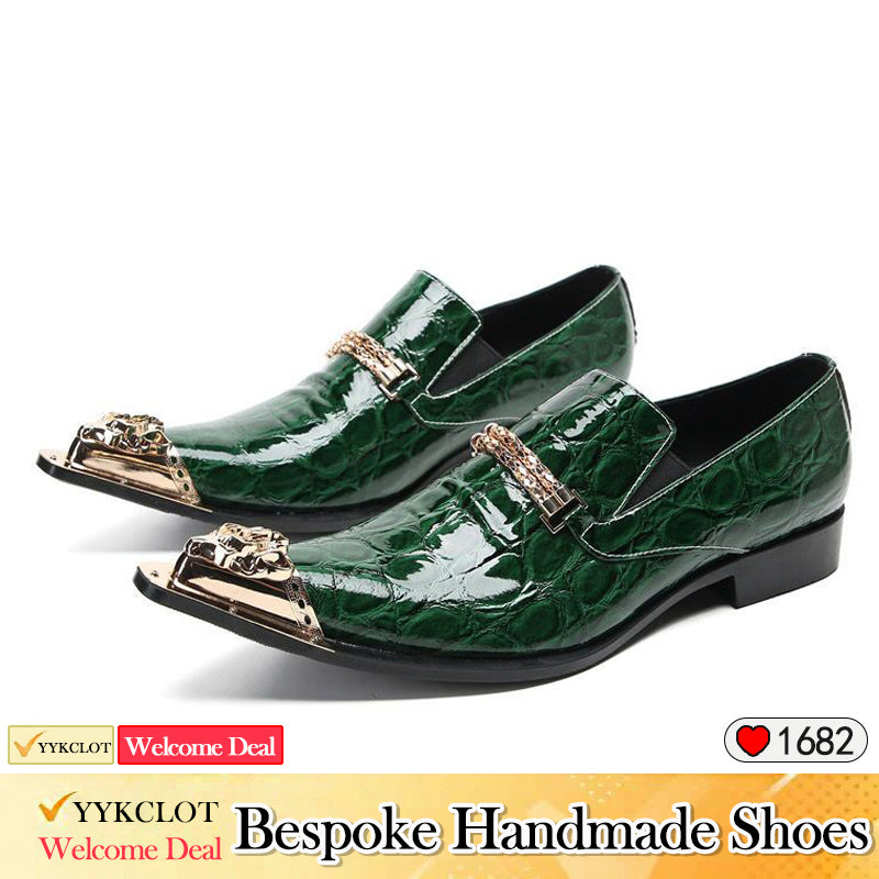 Blaue Business-Schuhe aus Lackleder mit Metallschnalle