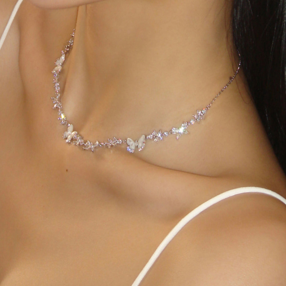 Fashionable white shell butterfly diamond necklace