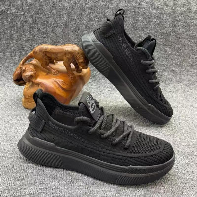 Summer lightweight low-top mesh casual sneakers Running shoes and sports shoes for men