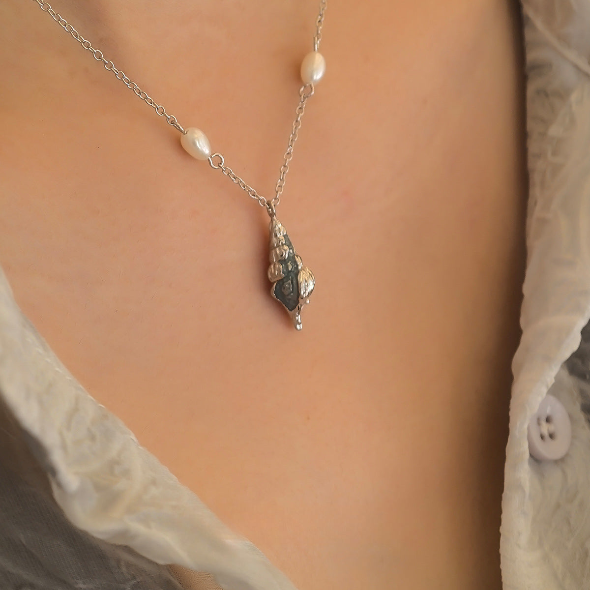 S925 sterling silver simple small screw necklace