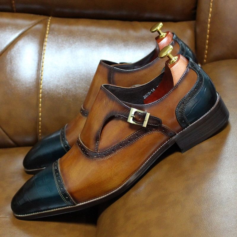 brown shoes for men oxford Hand-rubbed leather loafers men's business dress shoes man brogue shoes Plus Size luxury shoes