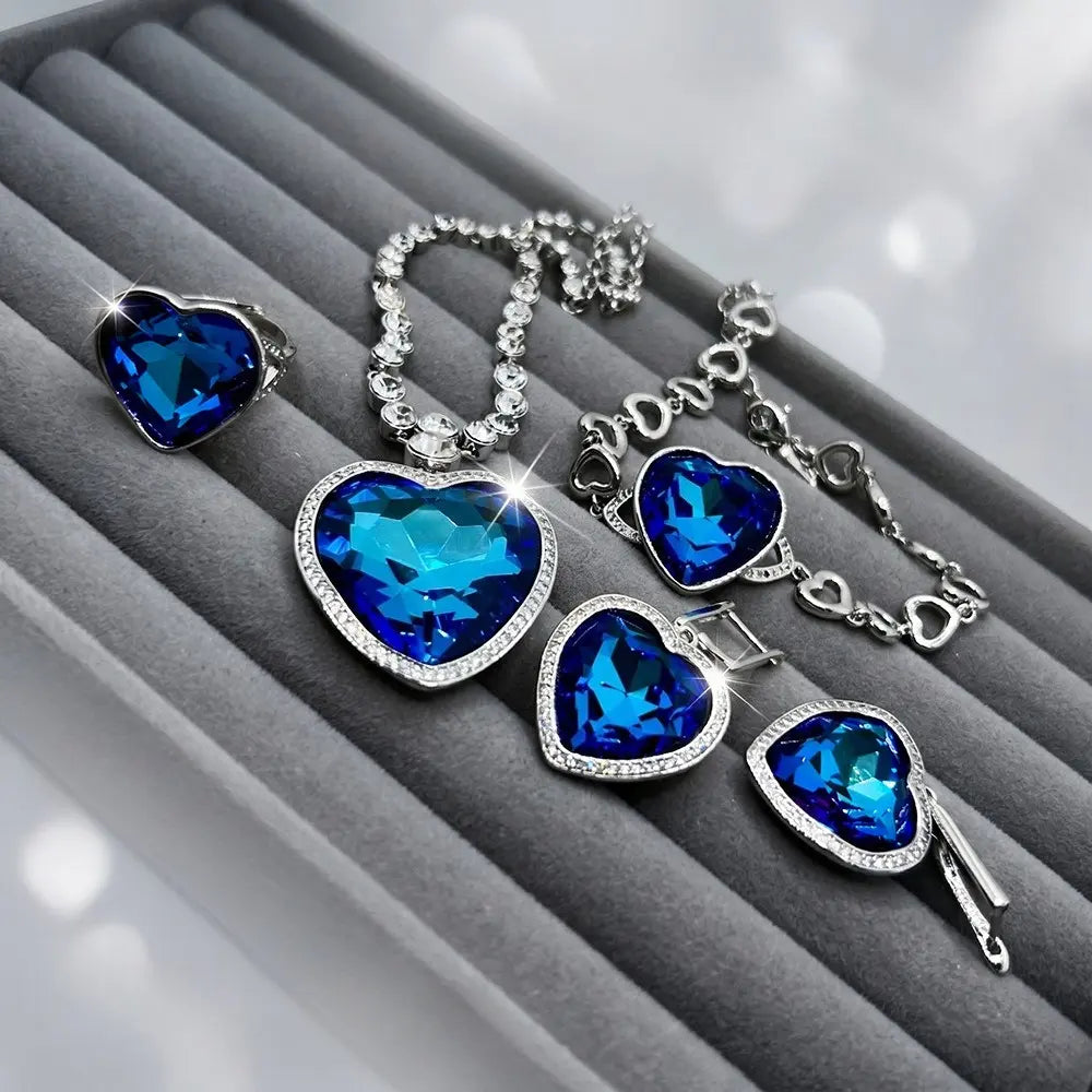 Ensemble de collier élégant en cristal autrichien « Cœur de l'Océan » bleu classique, ensemble de quatre pièces