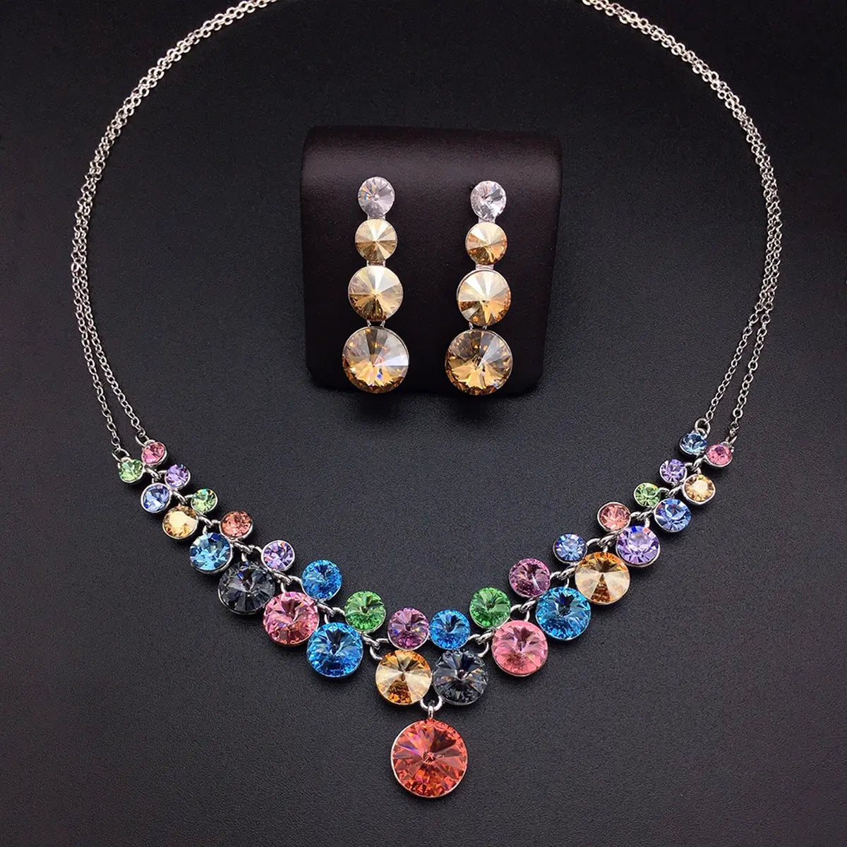 Parure collier imposant et boucles d'oreilles de luxe roses en cristal multicolore