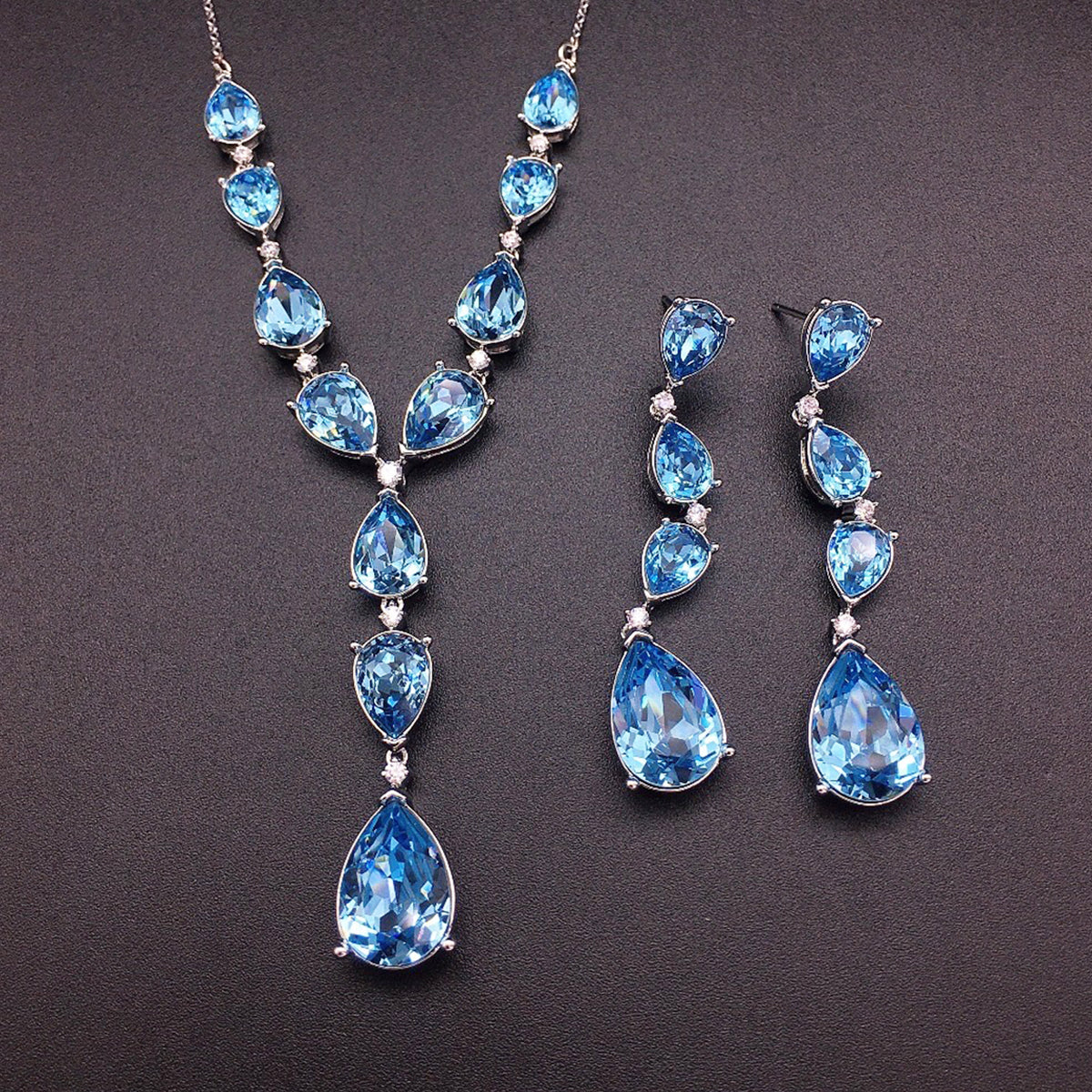 Luxury Aquamarine Teardrop Crystal Drop Jewelry Set – Necklace & Earrings