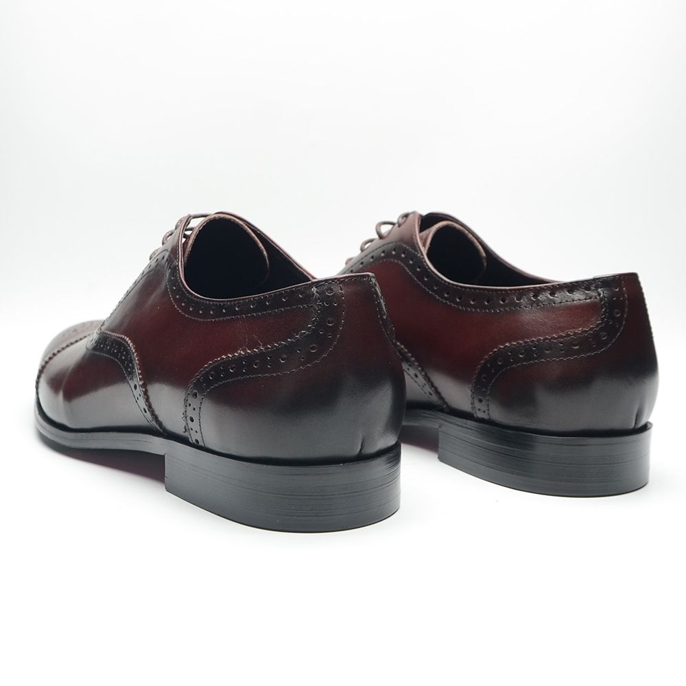 Color matching engraved Brock leather shoes men's business dress loafers