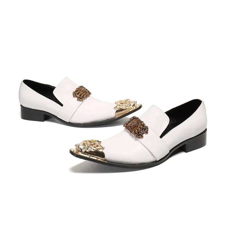 Weiße, bestickte, spitze Herren-Partyschuhe