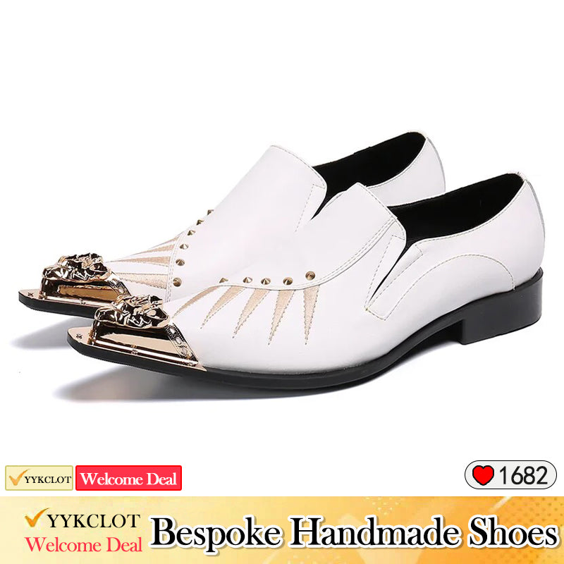 Weiße, bestickte, spitze Herren-Partyschuhe