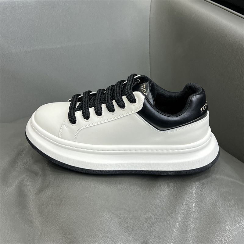 Simple and fashionable soft-soled casual Running shoes and sports shoes for men
