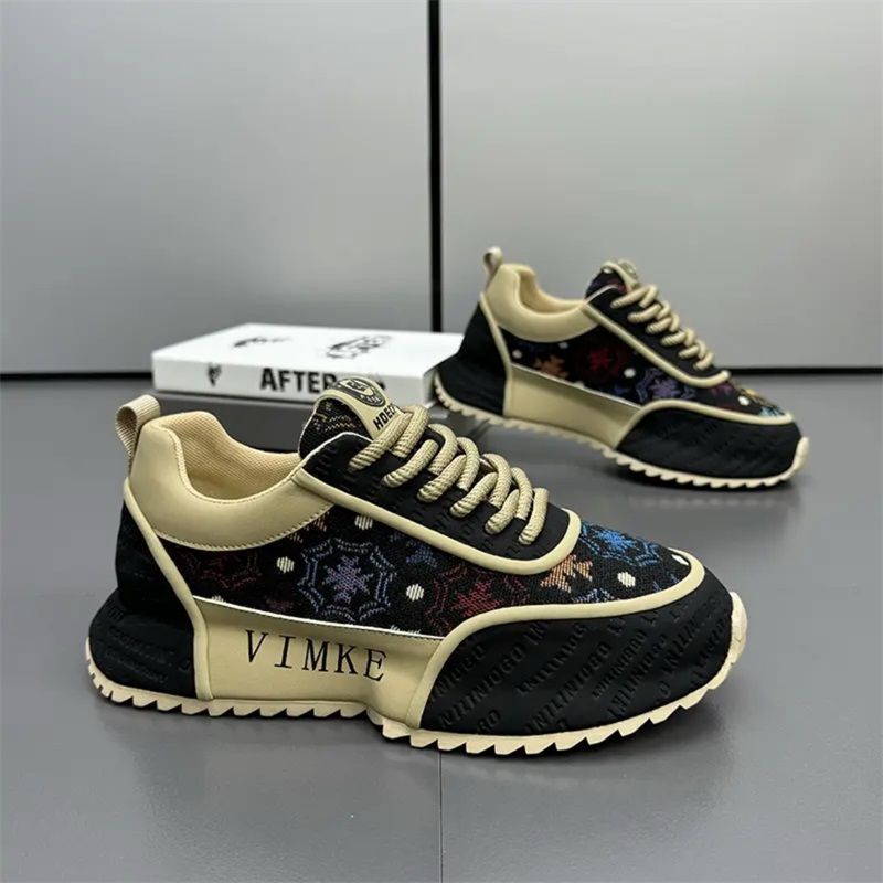 Fashion heightening soft sole wear-resistant non-slip sneakers Running shoes and sports shoes for men casual shoes