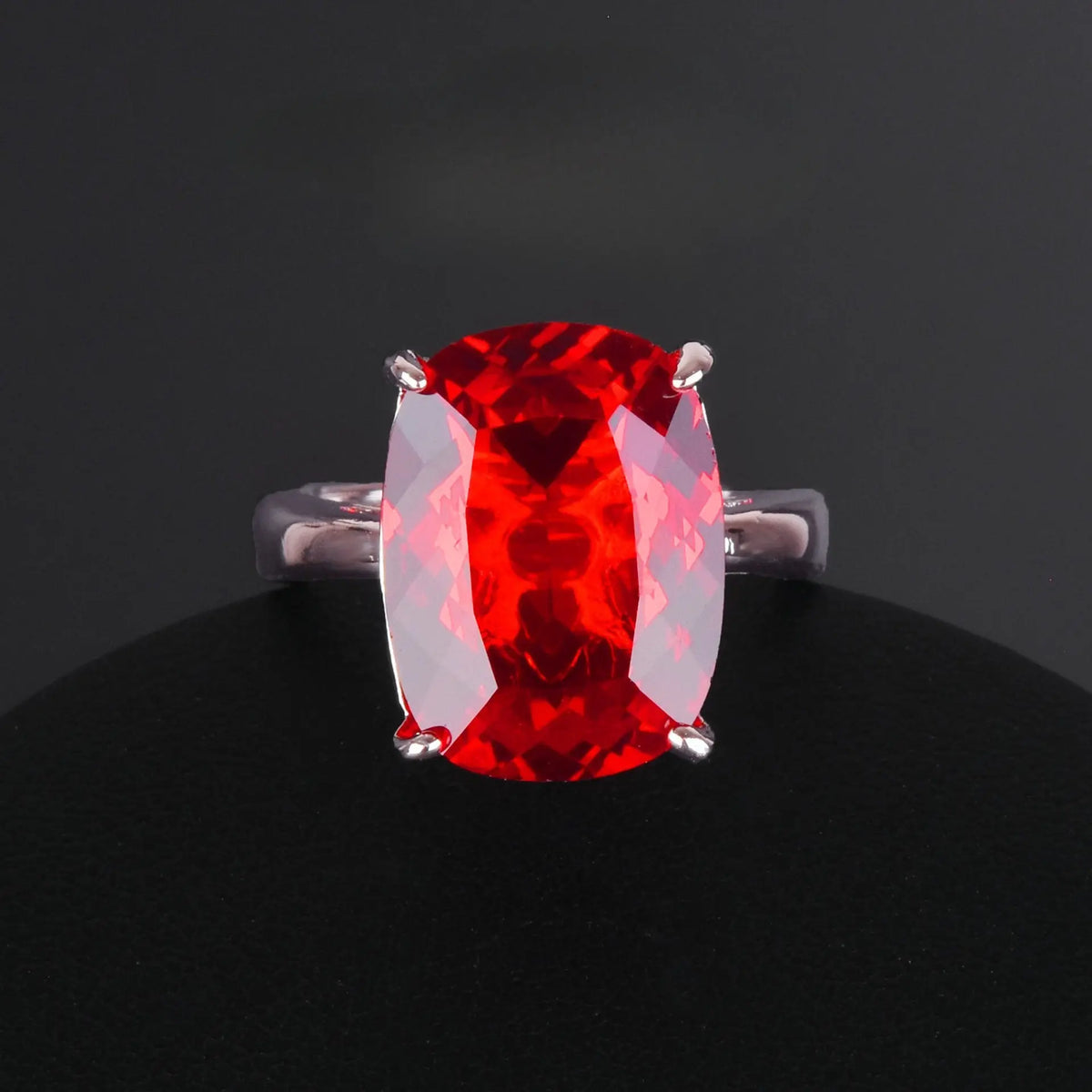 Collier Saphir Tendance 20 Carats Sertissage Trésor Coloré
