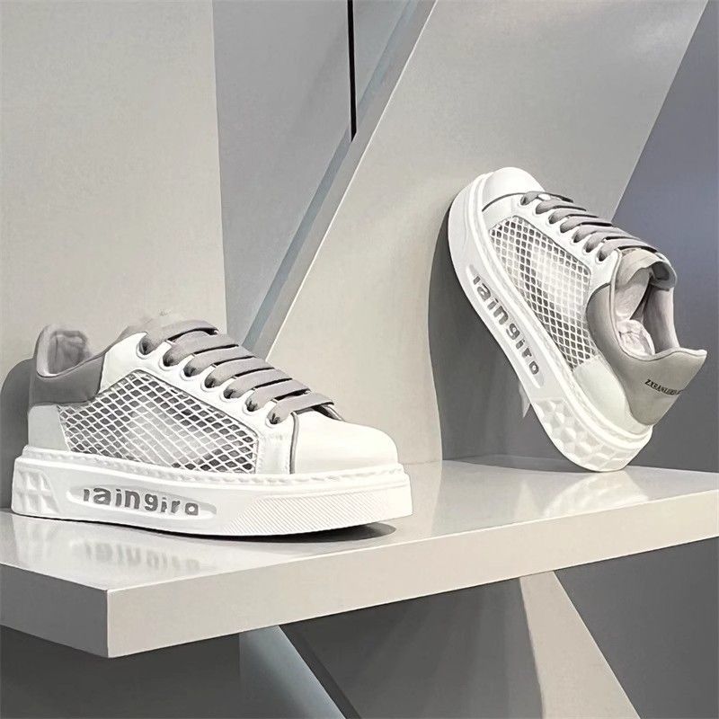 New mesh comfortable low-top casual shoes Running shoes and sports shoes for men