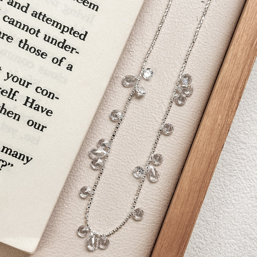 Simple water drop round opal necklace