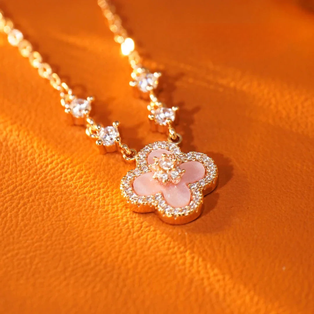 Sakura Cleef Bracelet