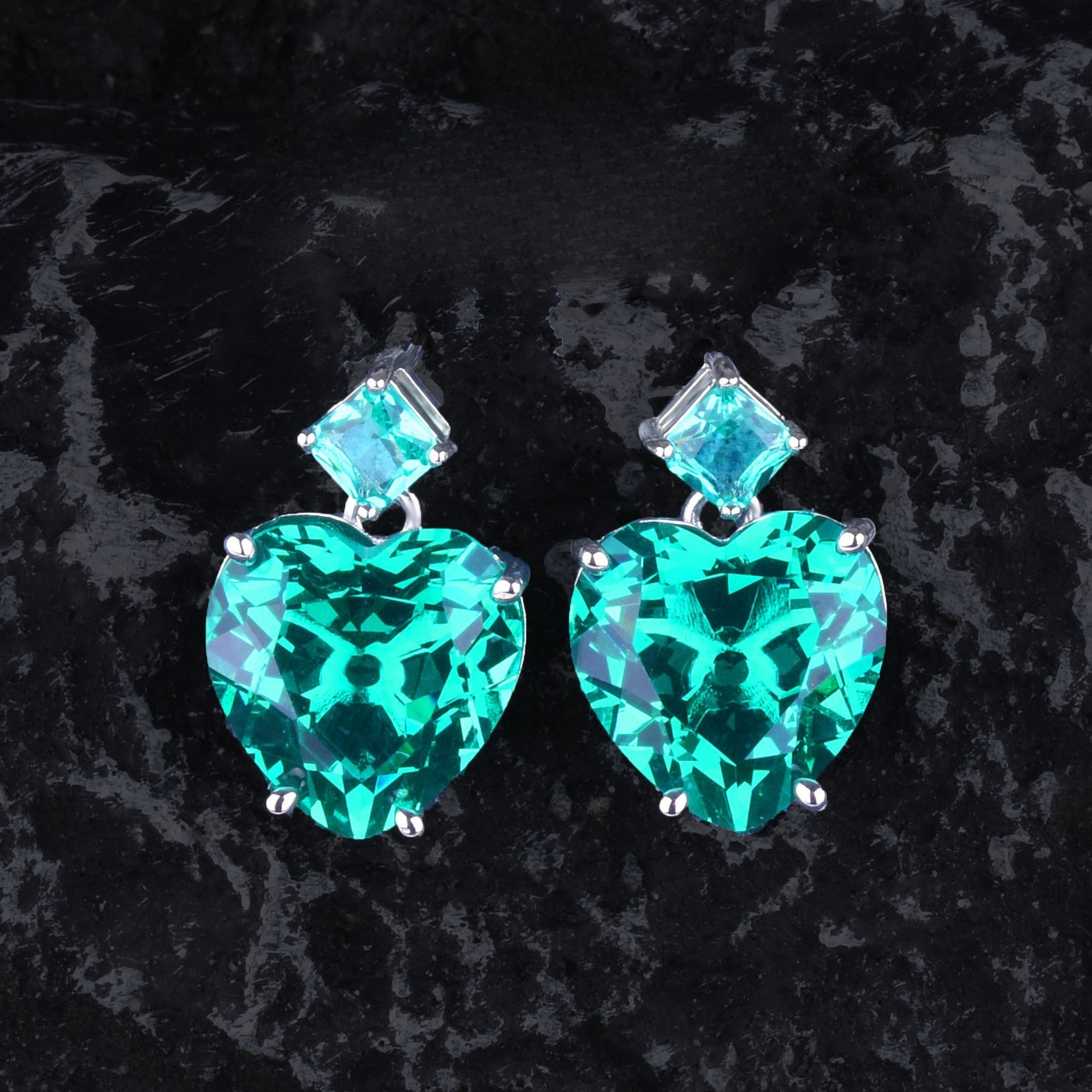 Heart of the Ocean Sapphire Treasure Set