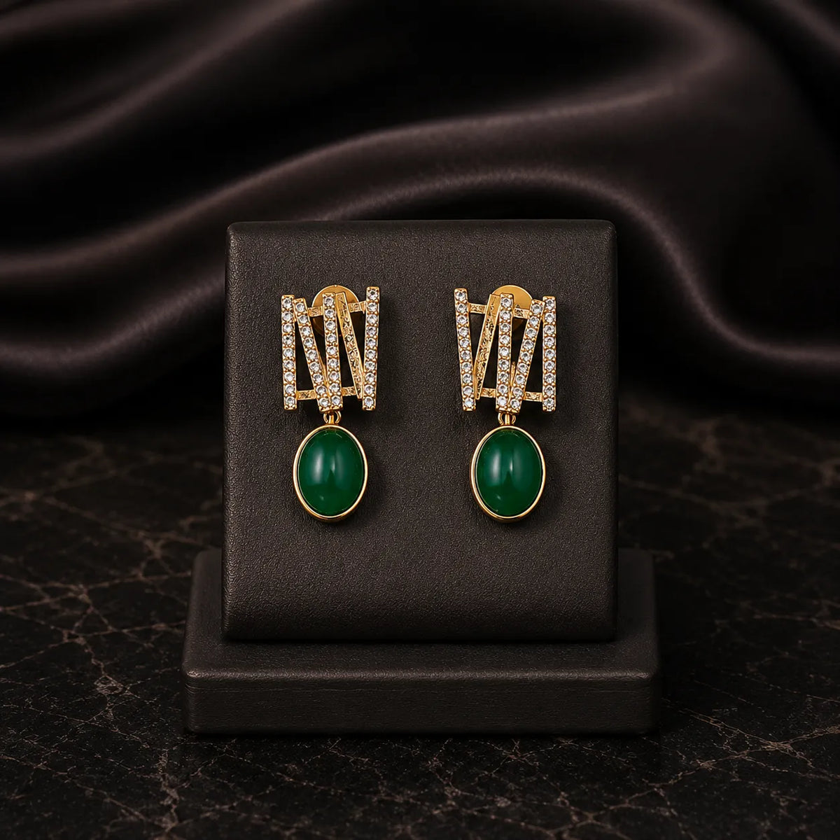 Parure de bijoux de luxe vert émeraude, collier et boucles d'oreilles