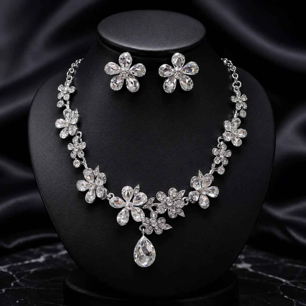 Parure Collier Boucles d'Oreilles Fleur en Cristal Vintage