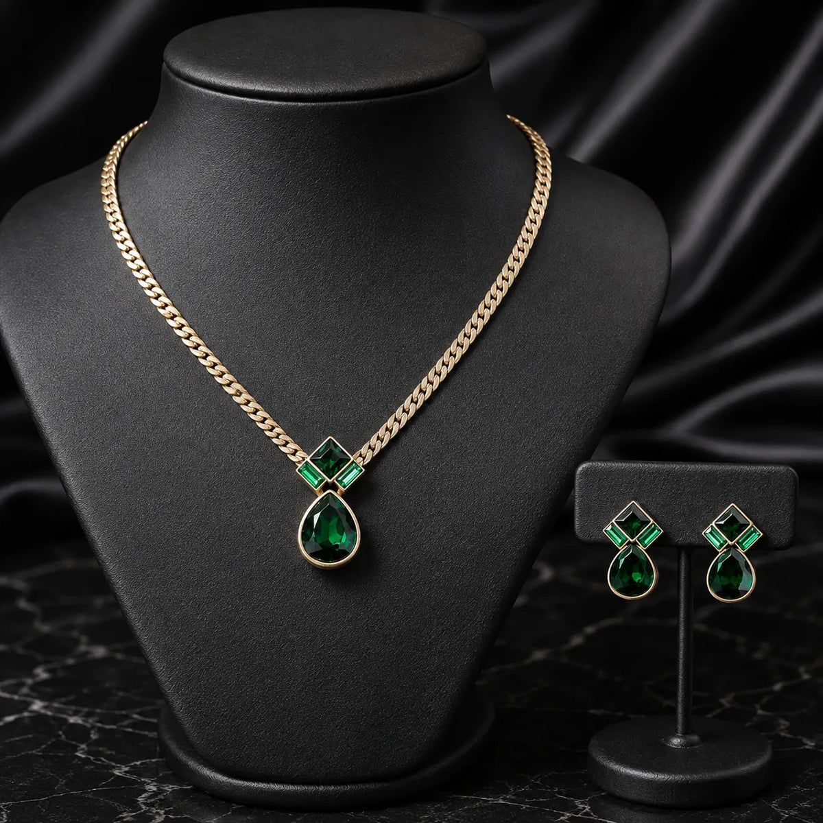 Collier de luxe de style vintage et parure de bijoux Collier serpent émeraude vintage