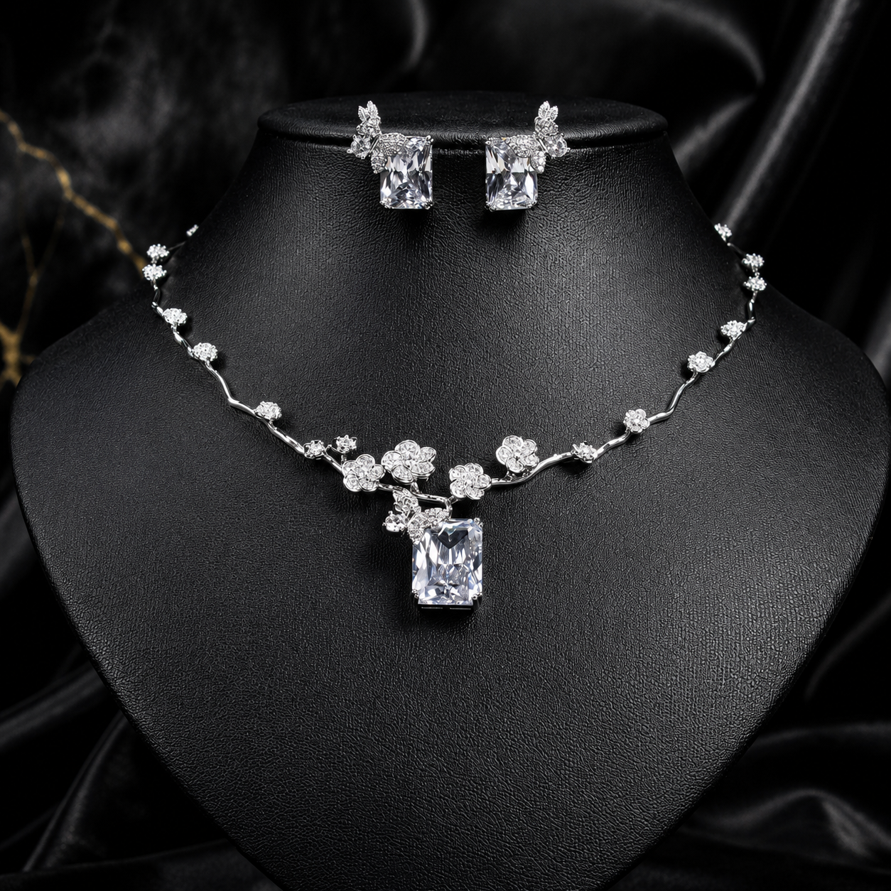 Luxury Green Crystal Flower Necklace and Earrings Jewelry Set