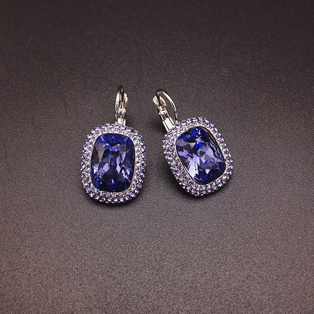 Elegant Purple Teardrop Earrings with Sparkling Crystal Detail