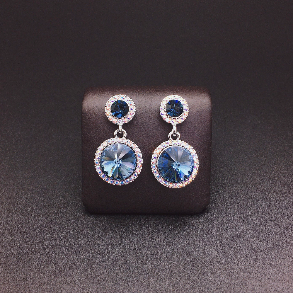 Chic Green Gemstone Look Earrings for Daily Wear