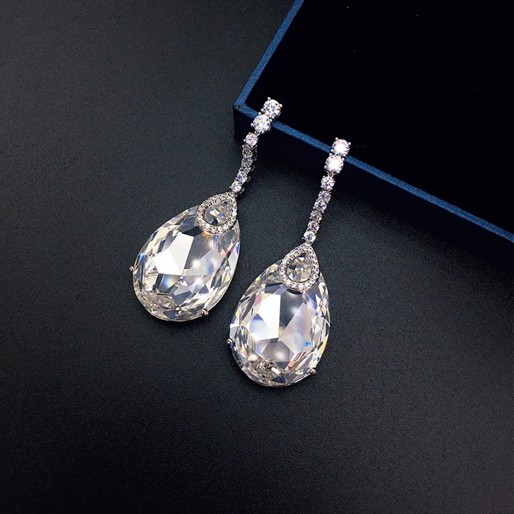 Boucles d'oreilles pendantes surdimensionnées bleu marine de luxe pour femmes