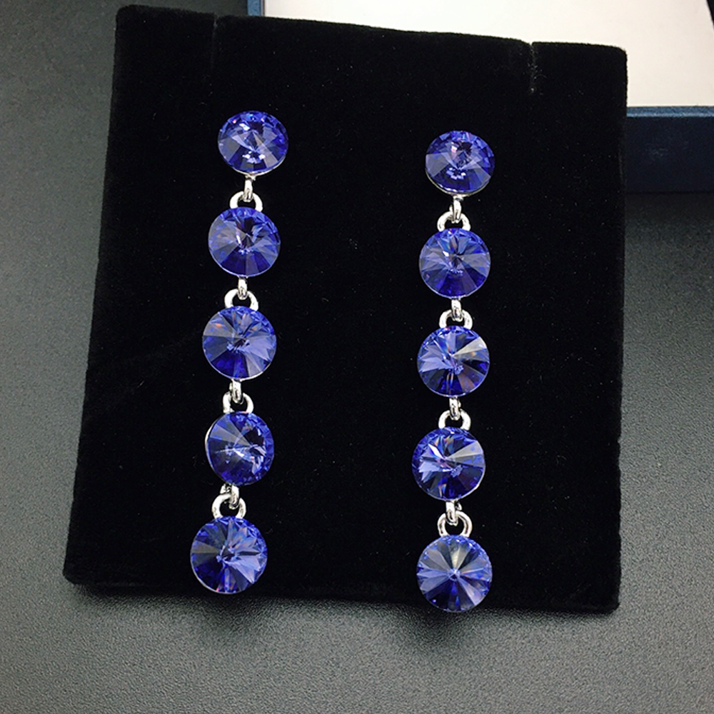 Boucles d'oreilles pendantes élégantes bleu aqua à cinq pierres pour femmes