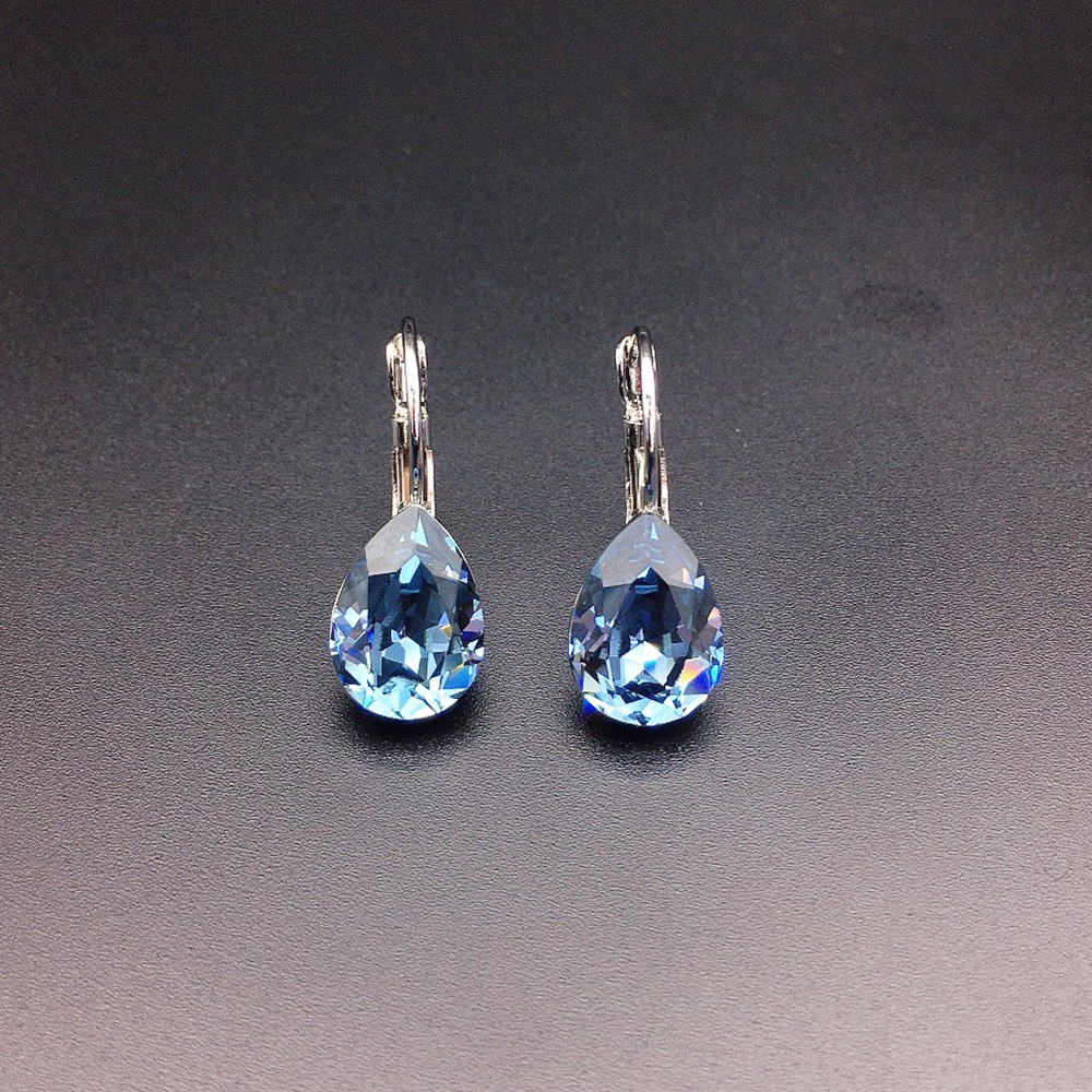 Elegant Smoky Gray Teardrop Leverback Earrings for Women