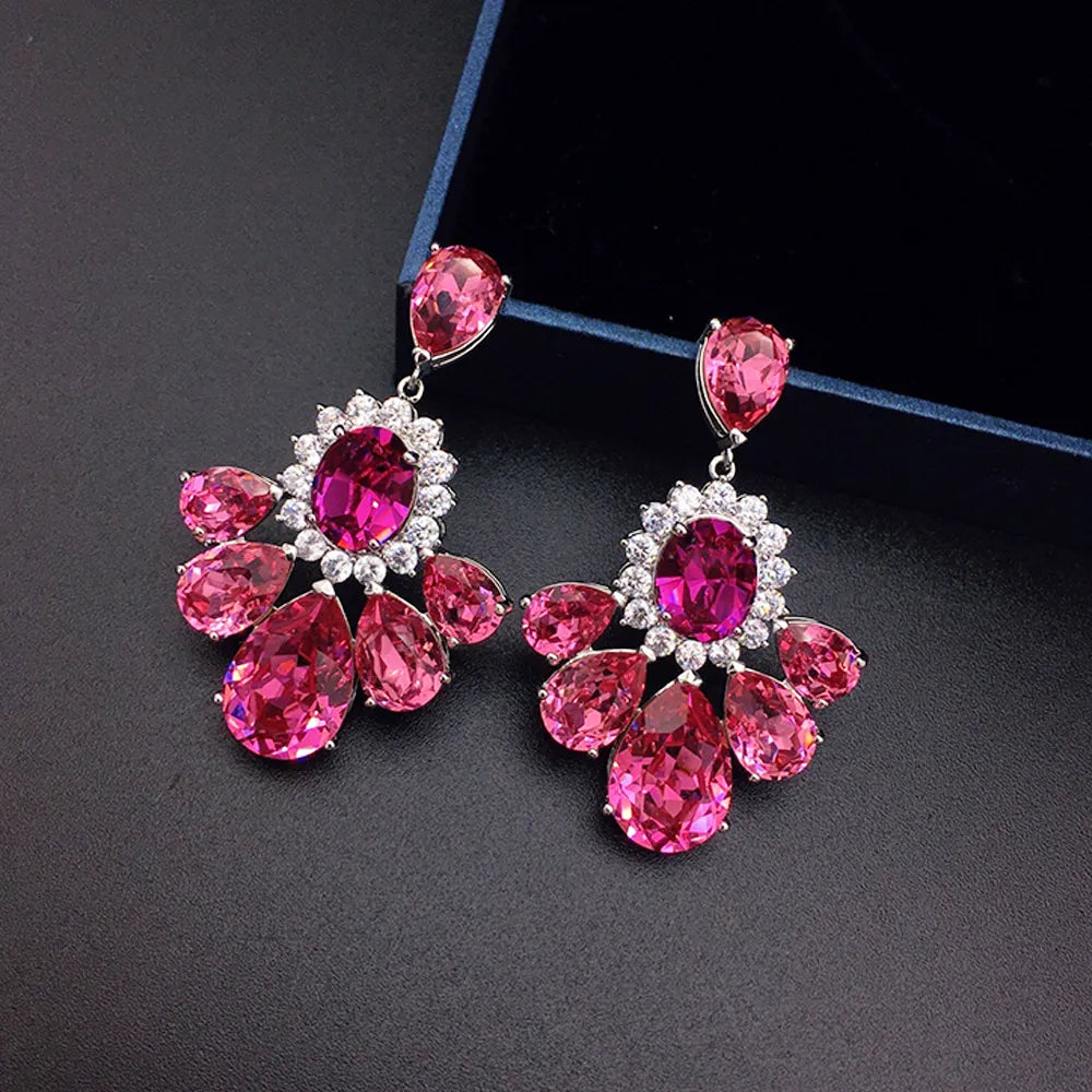 Boucles d'oreilles pendantes de luxe en cristal bleu aqua avec grappe florale pour femme
