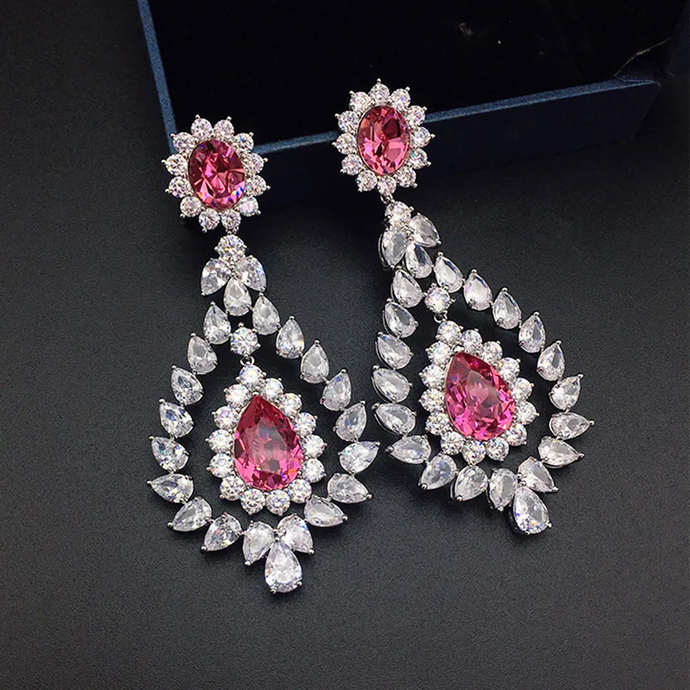 Boucles d'oreilles chandelier de luxe en cristal rose rubis