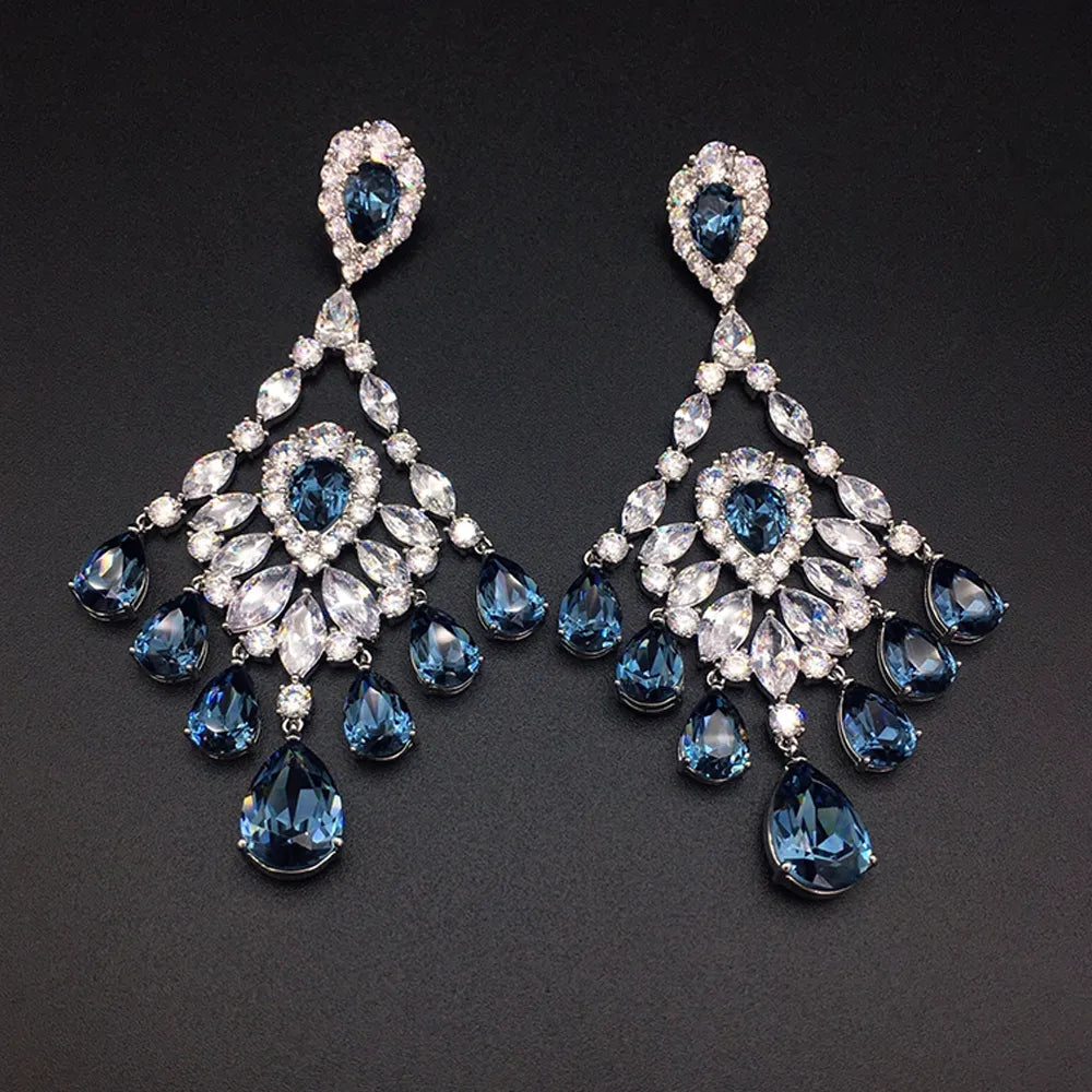 Boucles d'oreilles chandelier de luxe en cristal bleu glacier pour femme