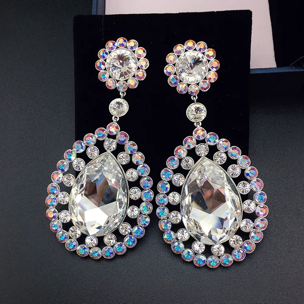 Boucles d'oreilles créoles halo en cristal bleu nuit de luxe pour femmes