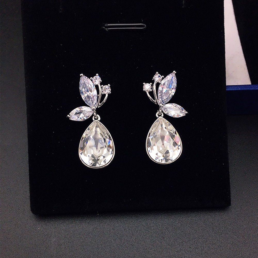 Elegant Blue Teardrop Crystal Leaf Earrings for Women