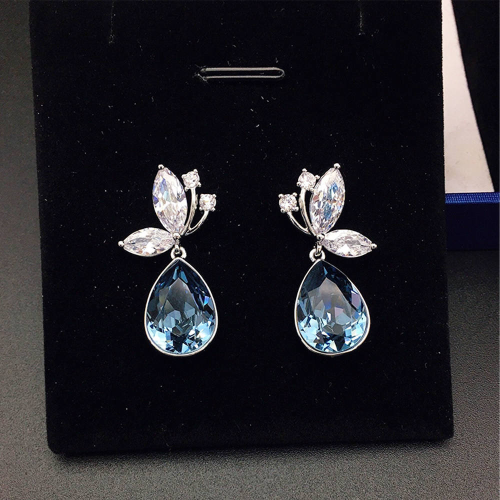 Elegant Blue Teardrop Crystal Leaf Earrings for Women