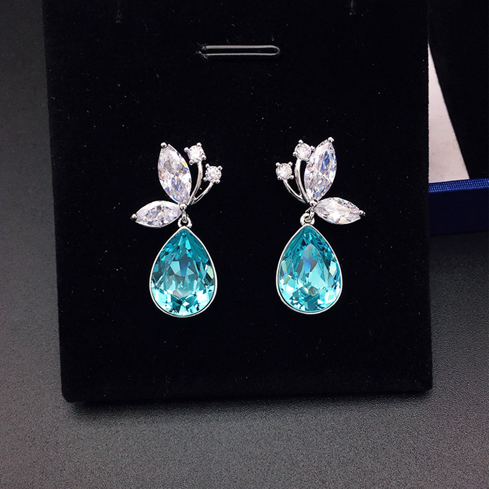 Elegant Blue Teardrop Crystal Leaf Earrings for Women