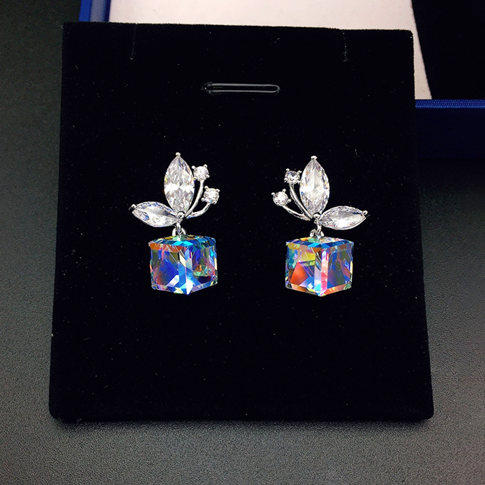 Elegant Blue Teardrop Crystal Leaf Earrings for Women