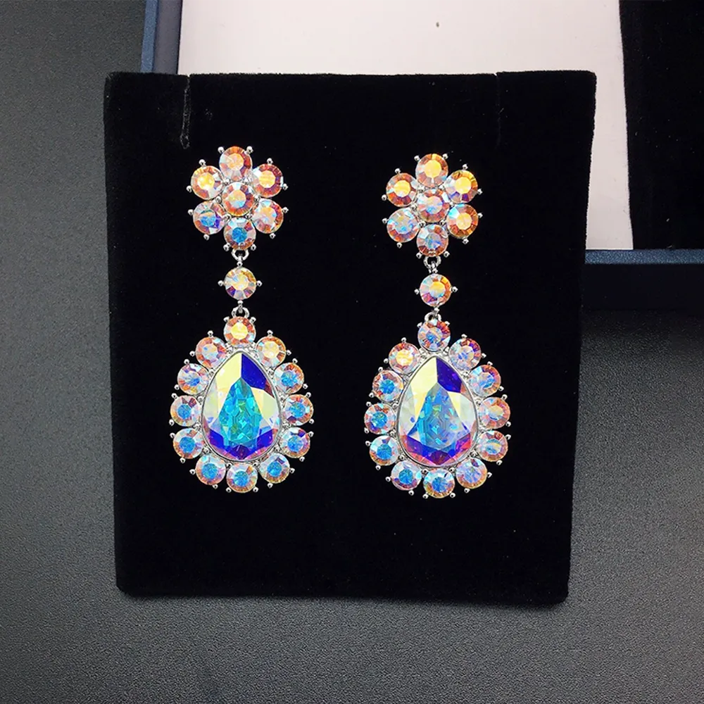 Boucles d'oreilles de luxe en cristal bleu en forme de goutte avec halo multicolore
