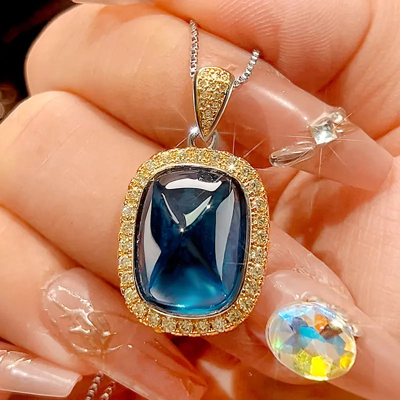 Parure de bijoux vintage avec collier, boucles d'oreilles et bague en zircon bleu