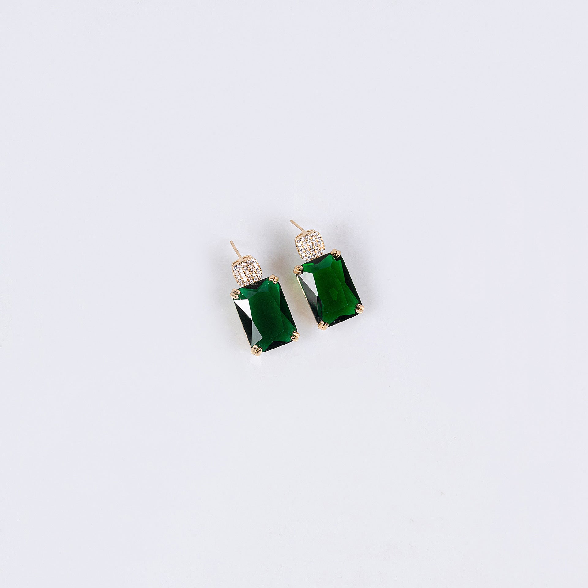 Luxury Emerald Green Rectangular Gemstone Necklace Set for Women – Matching Drop Earrings