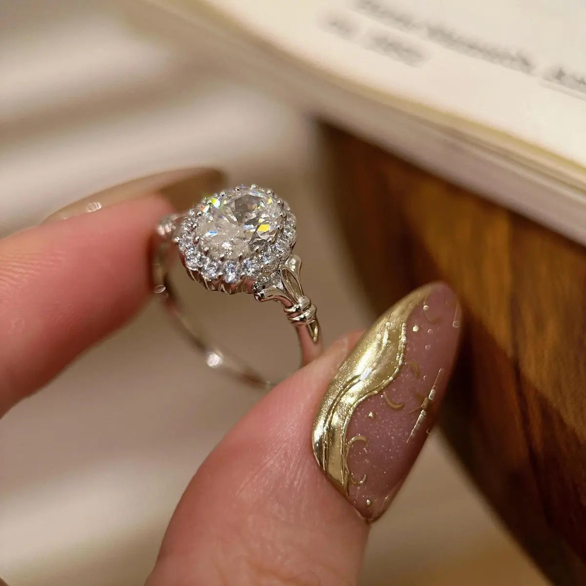Bague S925 en argent sterling, forme œuf de pigeon, entièrement sertie de diamants