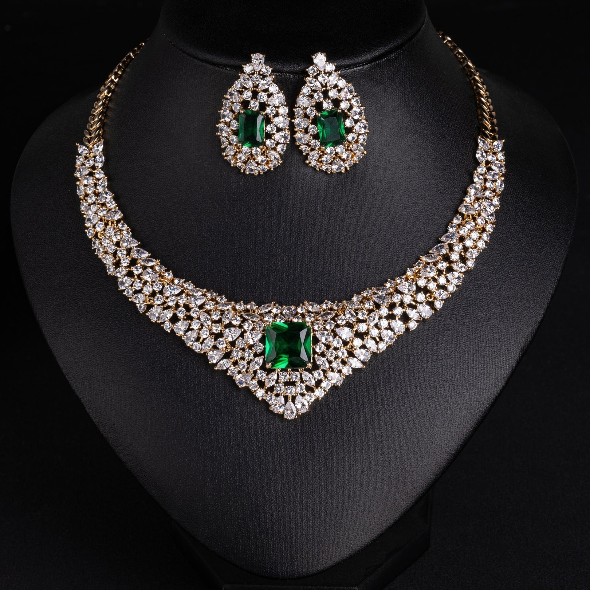 Luxury Ruby Red Crystal Necklace Earrings Set – Gold Statement Jewelry for Women