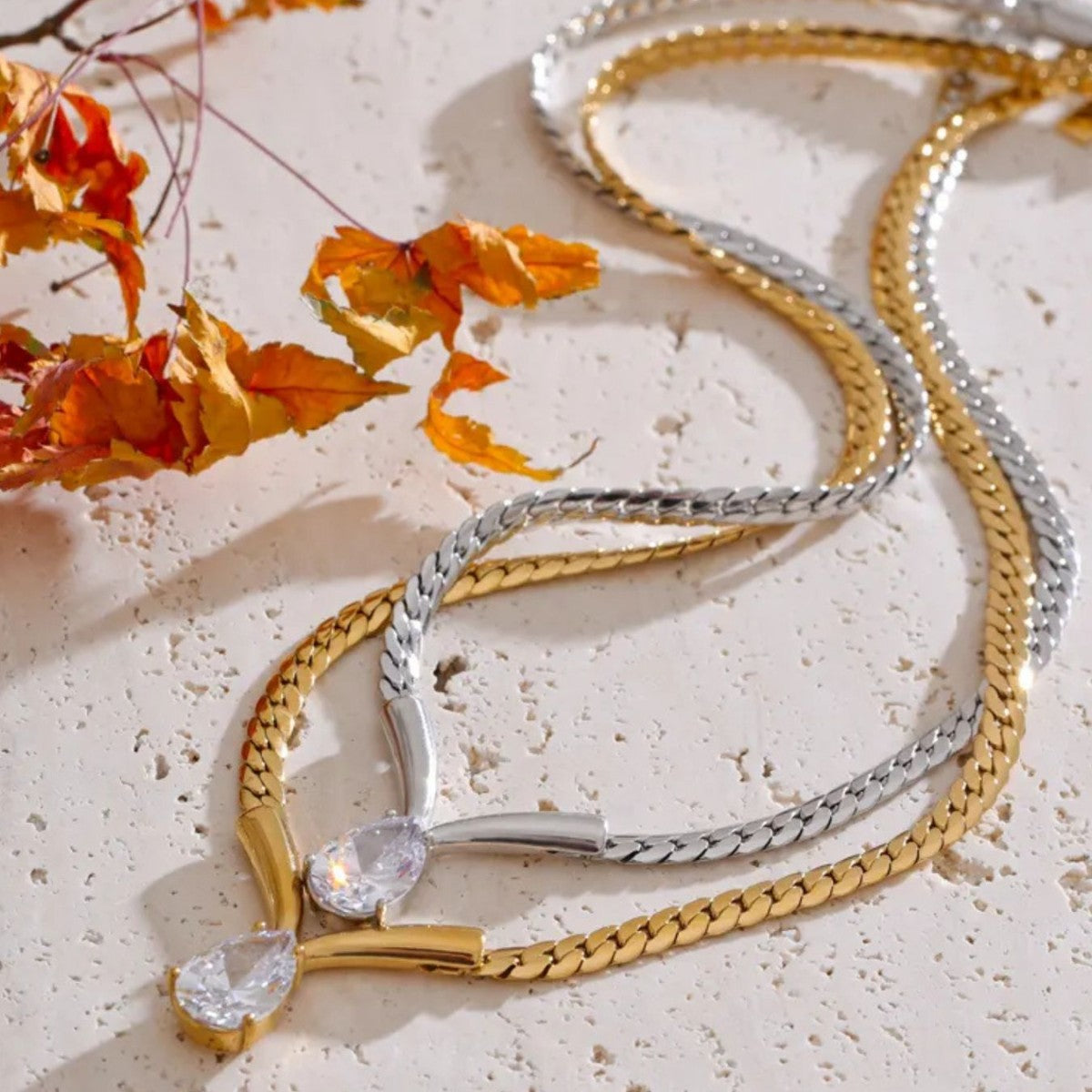 Water drop zircon snake bone necklace