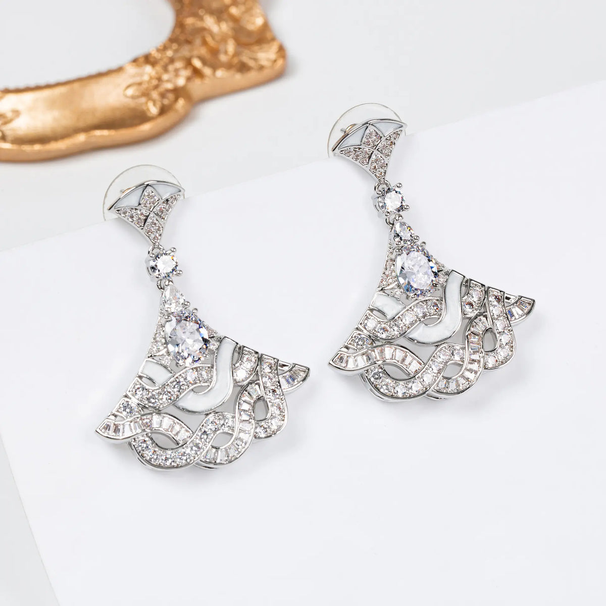 Boucles d'oreilles pendantes de luxe éventail en cristal rose ton doré pour femmes
