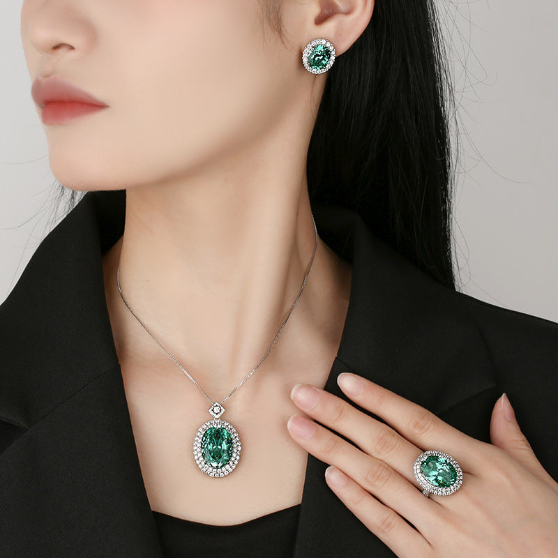 Luxury Aurora Crystal Floral Jewelry Set – Pendant Necklace, Stud Earrings & Ring