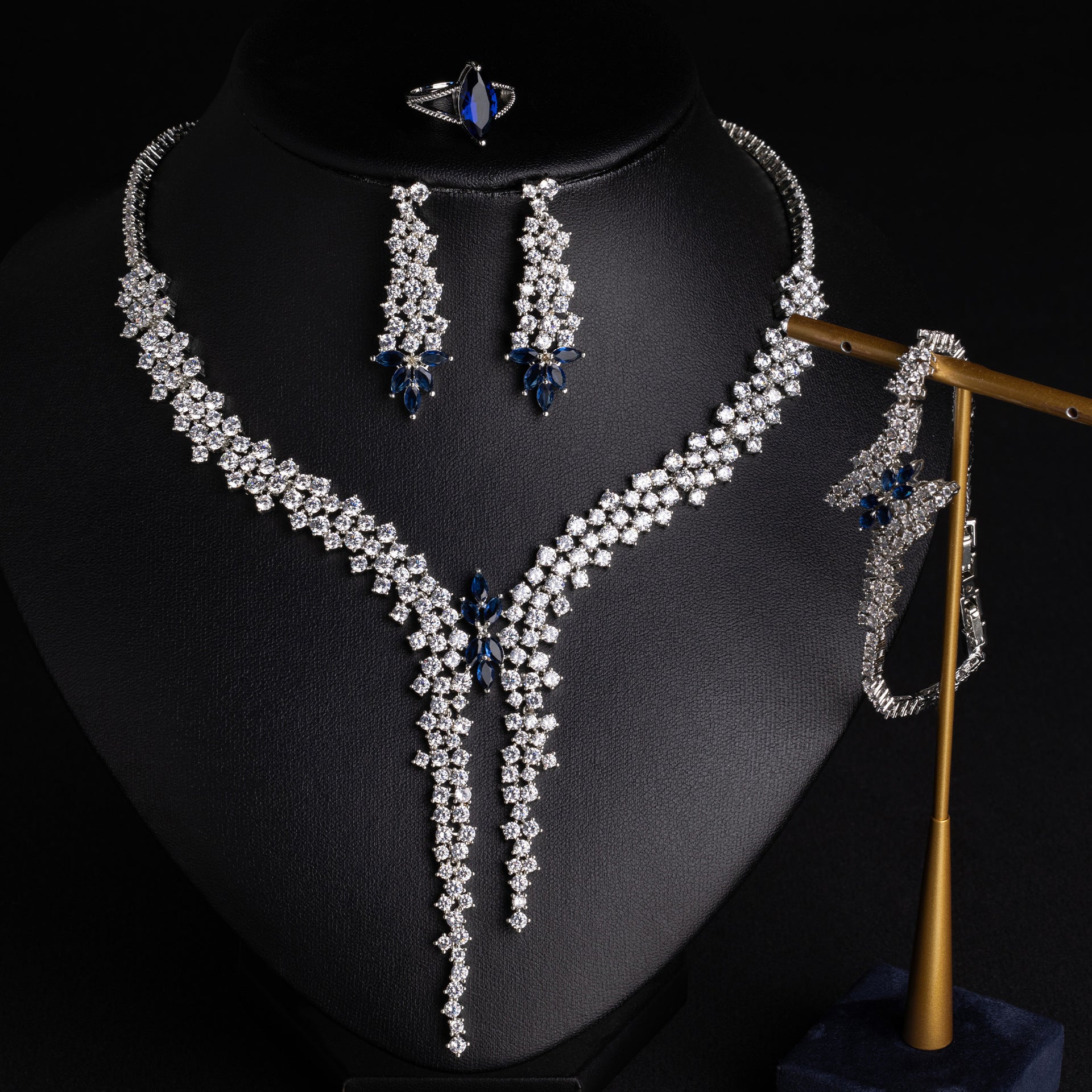 Luxury Green Crystal Wedding Jewelry Set – Silver Necklace Earrings Bracelet
